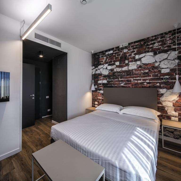 Hotel Corsi - ฟิวมิชีโน ห้อง รูปภาพ